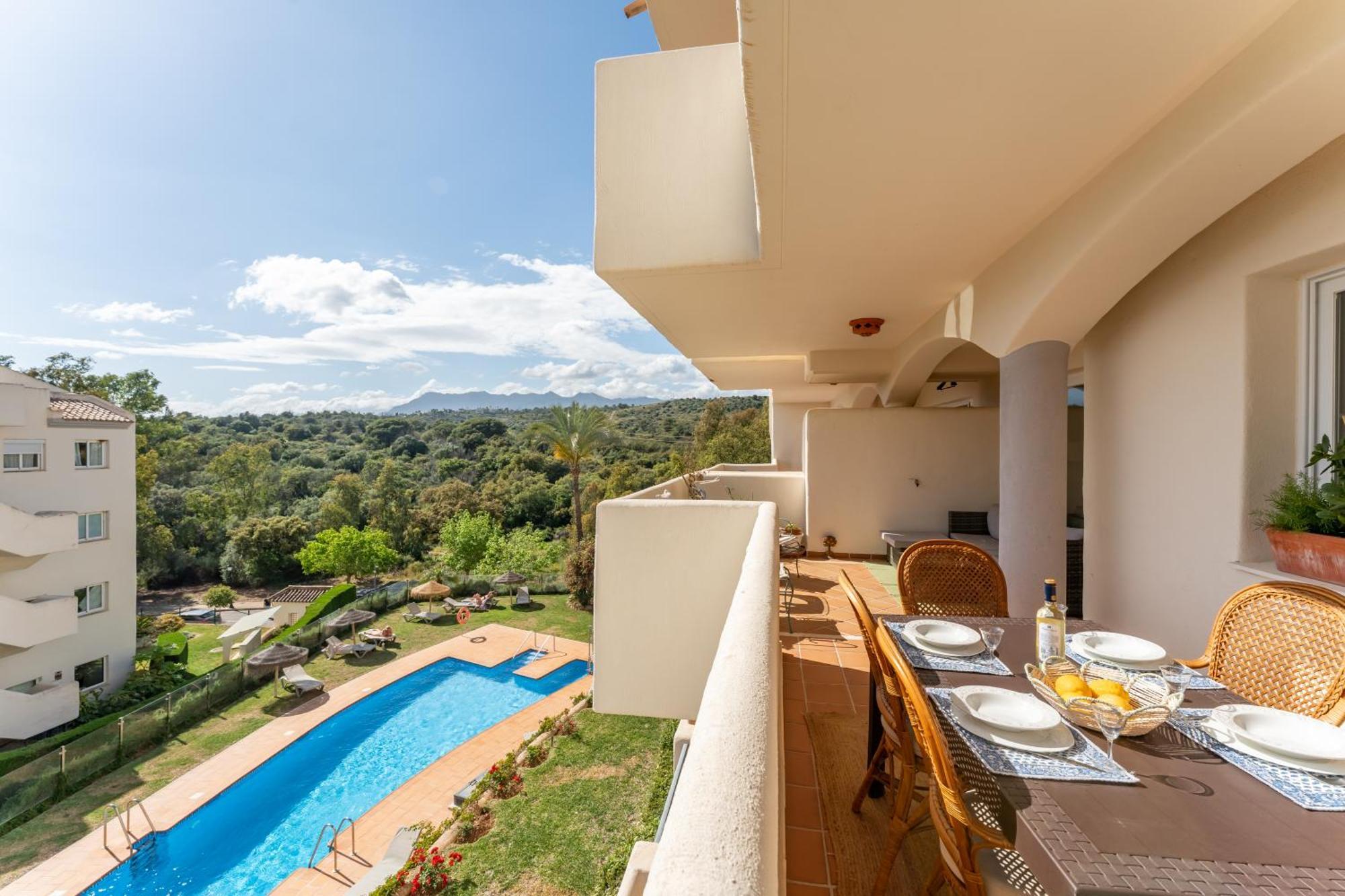 Elviria Hills By Kura Homes Apartemen Marbella